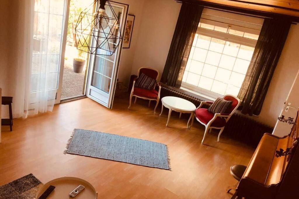Haus Im Garten „Zentral Und Doch Sehr Ruhig“ Elten Luaran gambar